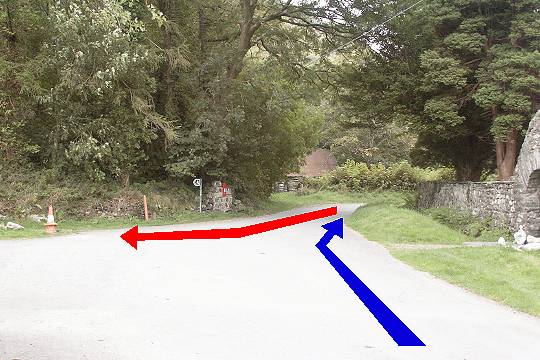 Walk direction photograph: 2 for walk The Waterfalls, Castell y Bere, Gwynedd, Wales.