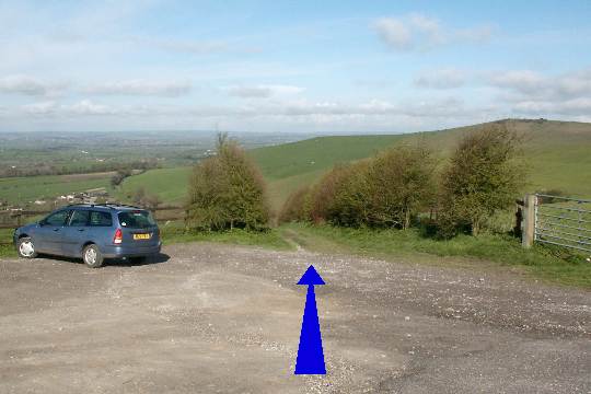 Walking direction photo: 1 for walk Compton Abbas, Fontmell, Dorset.