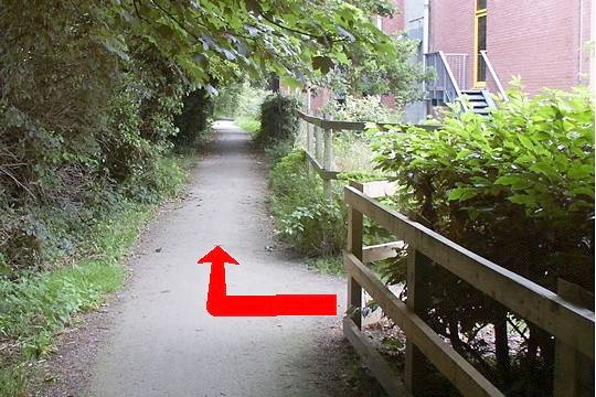 Walk direction photograph: 2 for walk Castleman Trail, Broadstone, Dorset, South West England.