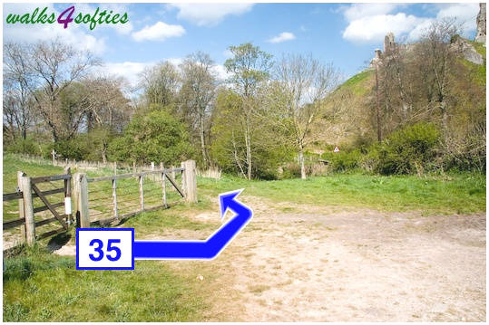 Walking direction photo: 35 for walk Purbeck Way and West Hill, Corfe Castle, Dorset.