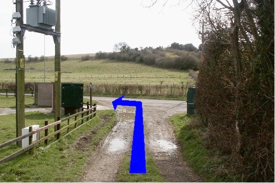 Walking direction photo: 9 for walk Ackling Dyke, Gussage All Saints, Dorset.