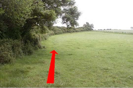 Walk direction photograph: 4 for walk Osmington Mills, Osmington, Dorset, South West England.