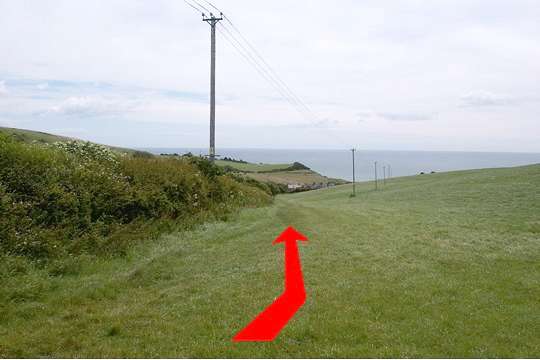 Walk direction photograph: 10 for walk Osmington Mills, Osmington, Dorset, South West England.