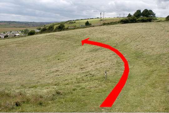 Walk direction photograph: 20 for walk Osmington Mills, Osmington, Dorset, South West England.