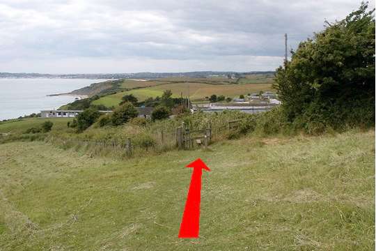 Walking direction photo: 21 for walk Osmington Mills, Osmington, Dorset, Jurassic Coast.