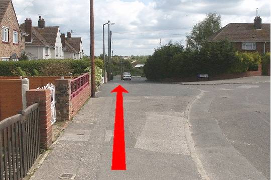 Walk direction photograph: 4 for walk Bourne Valley, Rossmore Leisure Centre, Dorset, South West England.