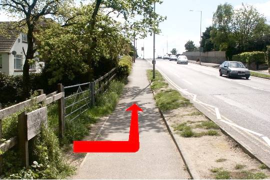 Walk direction photograph: 10 for walk Bourne Valley, Rossmore Leisure Centre, Dorset, South West England.