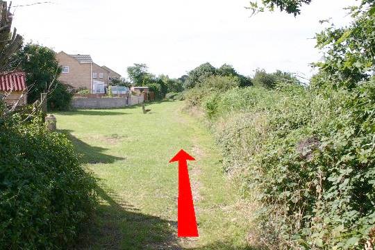Walking direction photo: 9 for walk Lytchett Bay, Turlin Moor, Dorset.