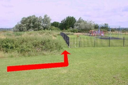 Walk direction photograph: 12 for walk Lytchett Bay, Turlin Moor, Dorset, South West England.