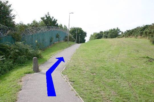 Walking direction photo: 15 for walk Lytchett Bay, Turlin Moor, Dorset.