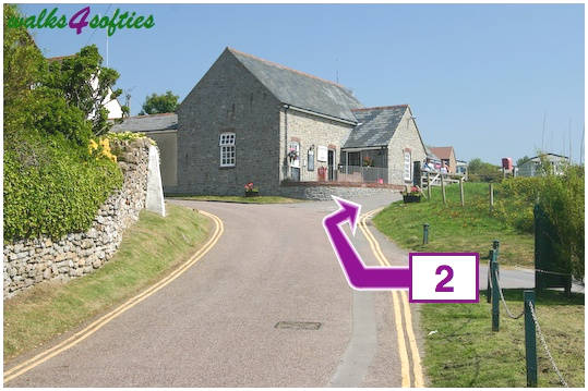 Walk direction photograph: 2 for walk Doghouse Hill, Seatown, Dorset, South West England.