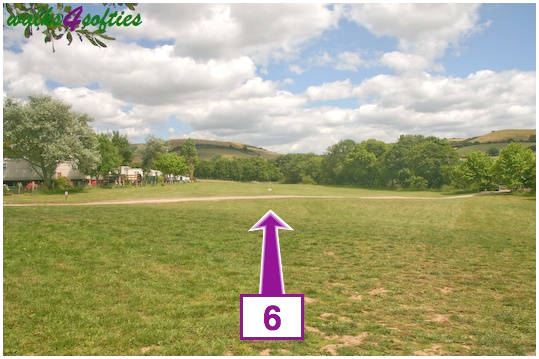 Walk direction photograph: 6 for walk Doghouse Hill, Seatown, Dorset, South West England.