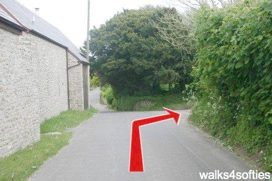 Walk direction photograph: 16 for walk Swyre and Puncknowle, West Bexington, Dorset, South West England.