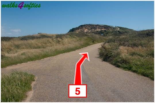 Walking direction photo: 5 for walk Mudeford Sandbank, Hengistbury Head, Dorset.