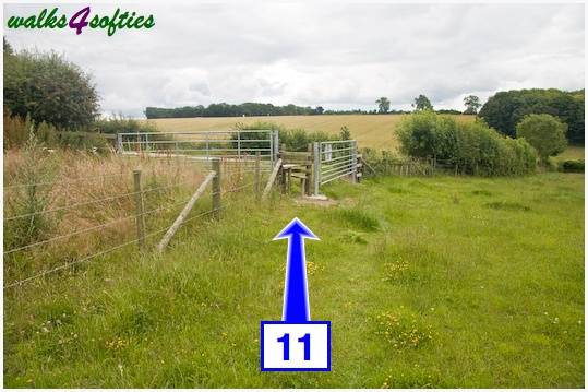 Walking direction photo: 11 for walk Old Airfield, Tarrant Rushton, Dorset.