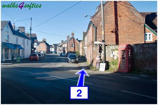 Walk direction photograph: 2 for walk Jack's Hedge Corner, Cranborne, Dorset, South West England.