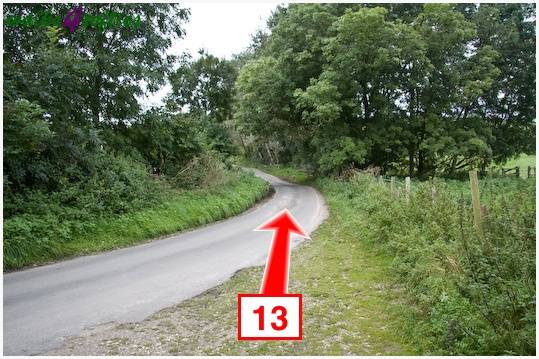 Walking direction photo: 13 for walk The Inland Coast Path, The Brewers Arms, Martinstown, Dorset.