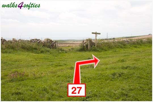 Walking direction photo: 27 for walk The Inland Coast Path, The Brewers Arms, Martinstown, Dorset.