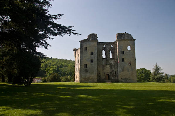 Picture, Photo, View of Old Wardour Castle, Wiltshire