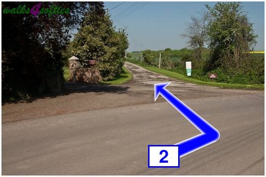 Walk direction photograph: 2 for walk Tarrant Crawford, The Anchor @ Shapwick, Dorset, South West England.