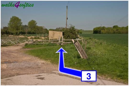Walking direction photo: 3 for walk Tarrant Crawford, The Anchor @ Shapwick, Dorset.