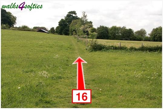 Walk direction photograph: 16 for walk King's Somborne, Horsebridge, Hampshire, South and South East England.