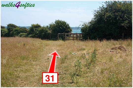 Walking direction photo: 31 for walk The Leep Loop, Lepe Country Park, Hampshire.