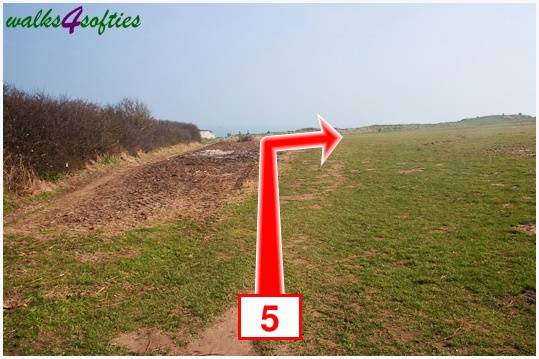 Walking direction photo: 5 for walk Old Harry and Ballard Down, Studland, Dorset.