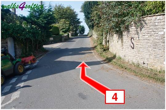 Walk direction photograph: 4 for walk Chapman's Pool, Worth Matravers, Dorset, South West England.