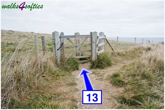 Walking direction photo: 13 for walk Winspit to Seacombe, Worth Matravers, Dorset.