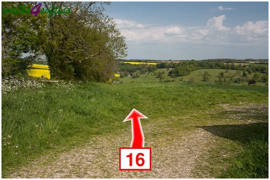 Walk direction photograph: 16 for walk Hambledon Hill, Shroton, Dorset, South West England.