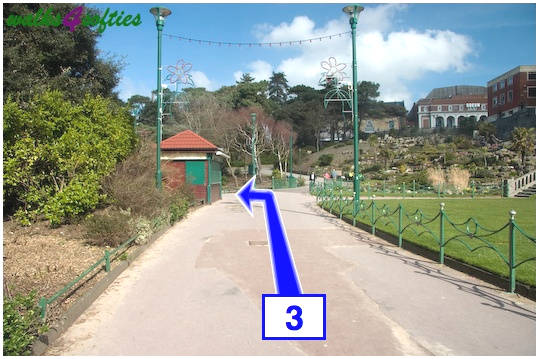 Walking direction photo: 3 for walk Gardens and Alum Chine, Bournemouth, Dorset.