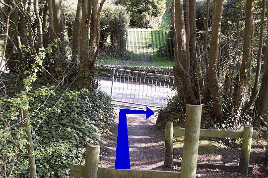 Walk direction photograph: 20 for walk Milton Abbey, Milton Abbas, Dorset, South West England.