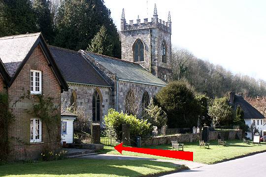 Walking direction photo: 1 for walk Winterborne Clenston, Milton Abbas, Dorset.