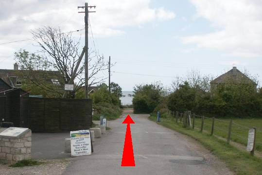 Walking direction photo: 1 for walk Osmington Mills, Ringstead, Dorset, Jurassic Coast.