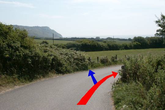 Walking direction photo: 21 for walk Osmington Mills, Ringstead, Dorset, Jurassic Coast.