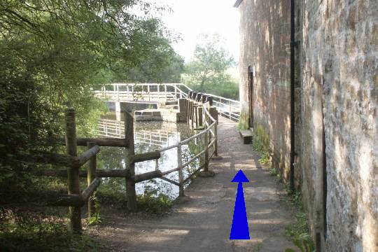 Walking direction photo: 21 for walk Broad Oak, Sturminster Newton, Dorset.