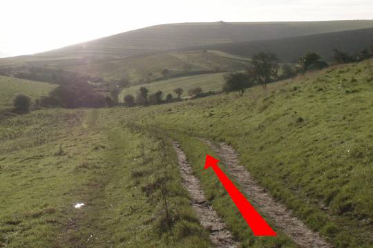 Walk direction photograph: 6 for walk Winspit to Seacombe, Worth Matravers, Dorset, South West England.