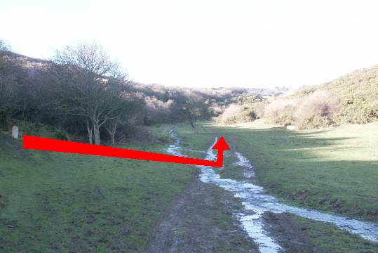 Walking direction photo: 15 for walk Winspit to Seacombe, Worth Matravers, Dorset, Jurassic Coast.